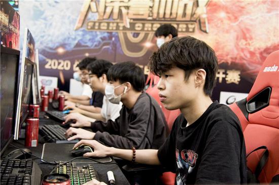 大赛上更有 大赛上更有