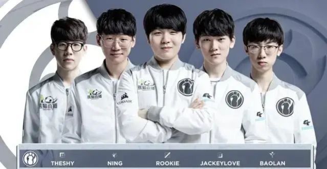 对于球迷和 对于球迷和