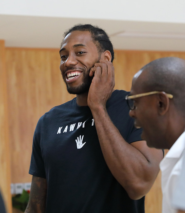 悬念持续拉 悬念持续拉